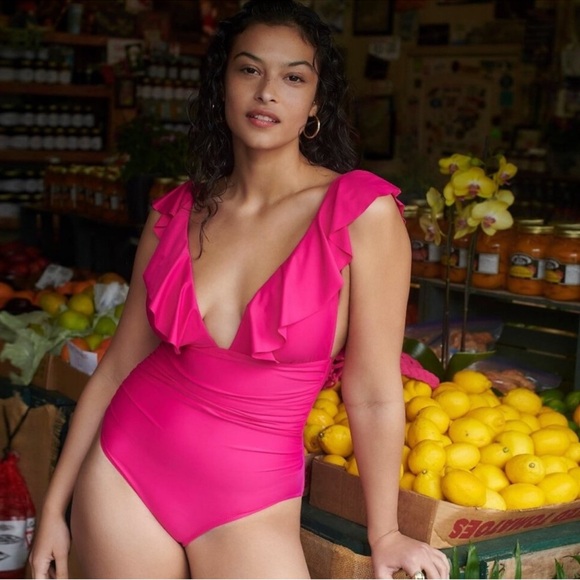 NWT J.Crew Radiant Fuchsia Pink RuchedRuffle One-Piece Swimsuit Size‎ 8